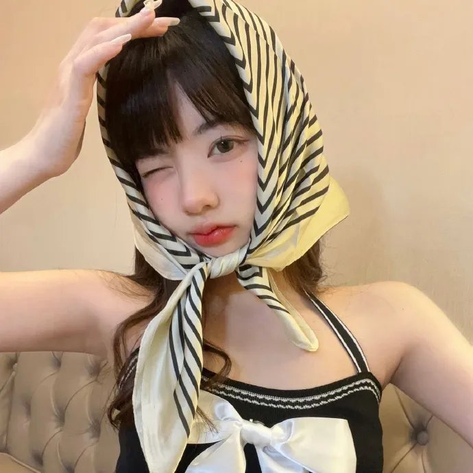 姐姐对我来说是女人